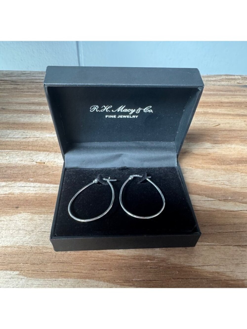 R.H. Macy & Co Sterling Silver Teardrop Hoop Earrings New In Original Box
